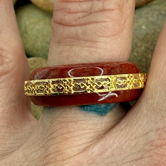 Red Jade Ruyi Knot Band Ring 18K Vermeil Over Sterling Silver Size 8 NWT - Picture 9 of 17